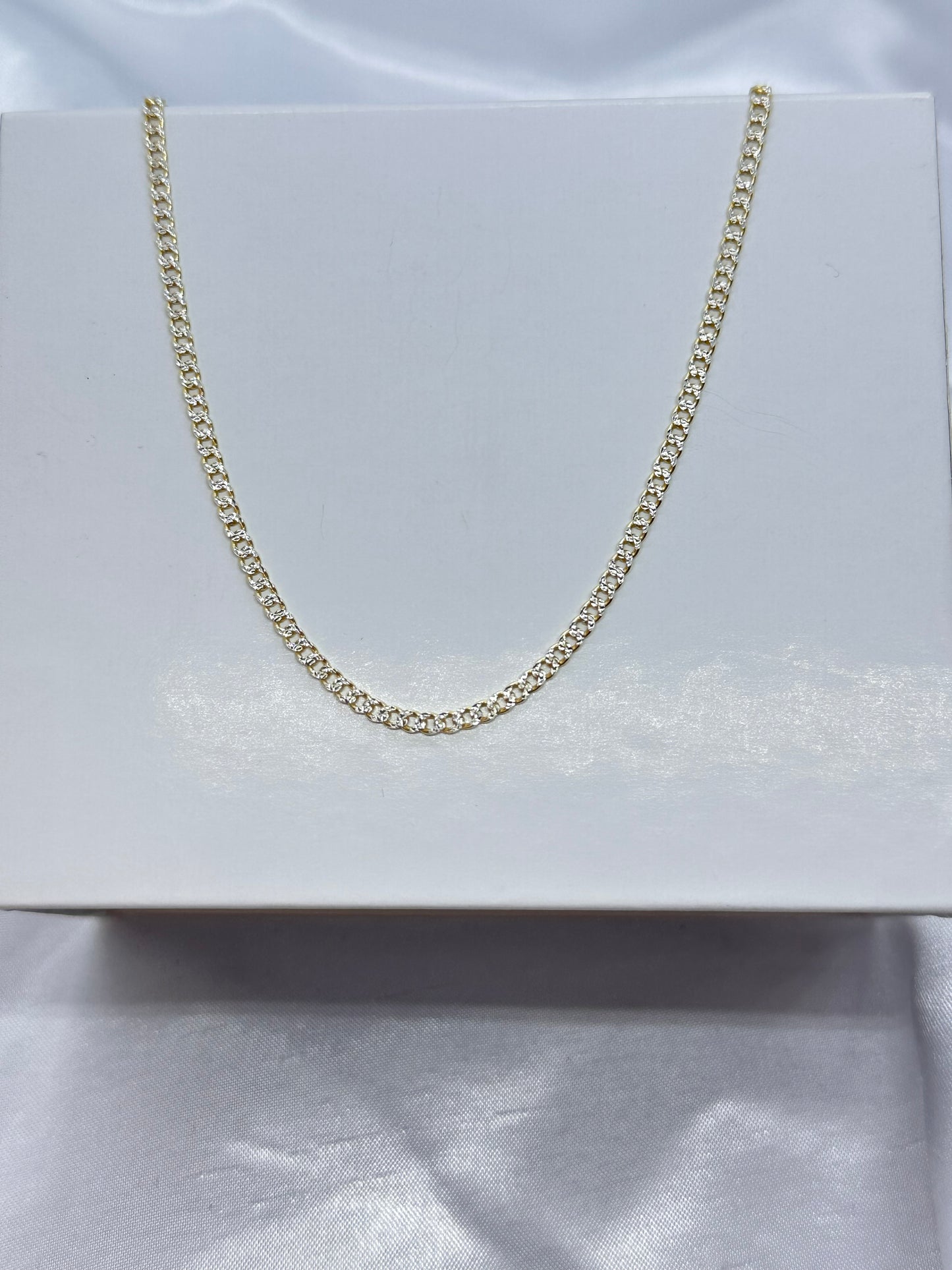 Cuban Link Chain 2-Tone 2mm
