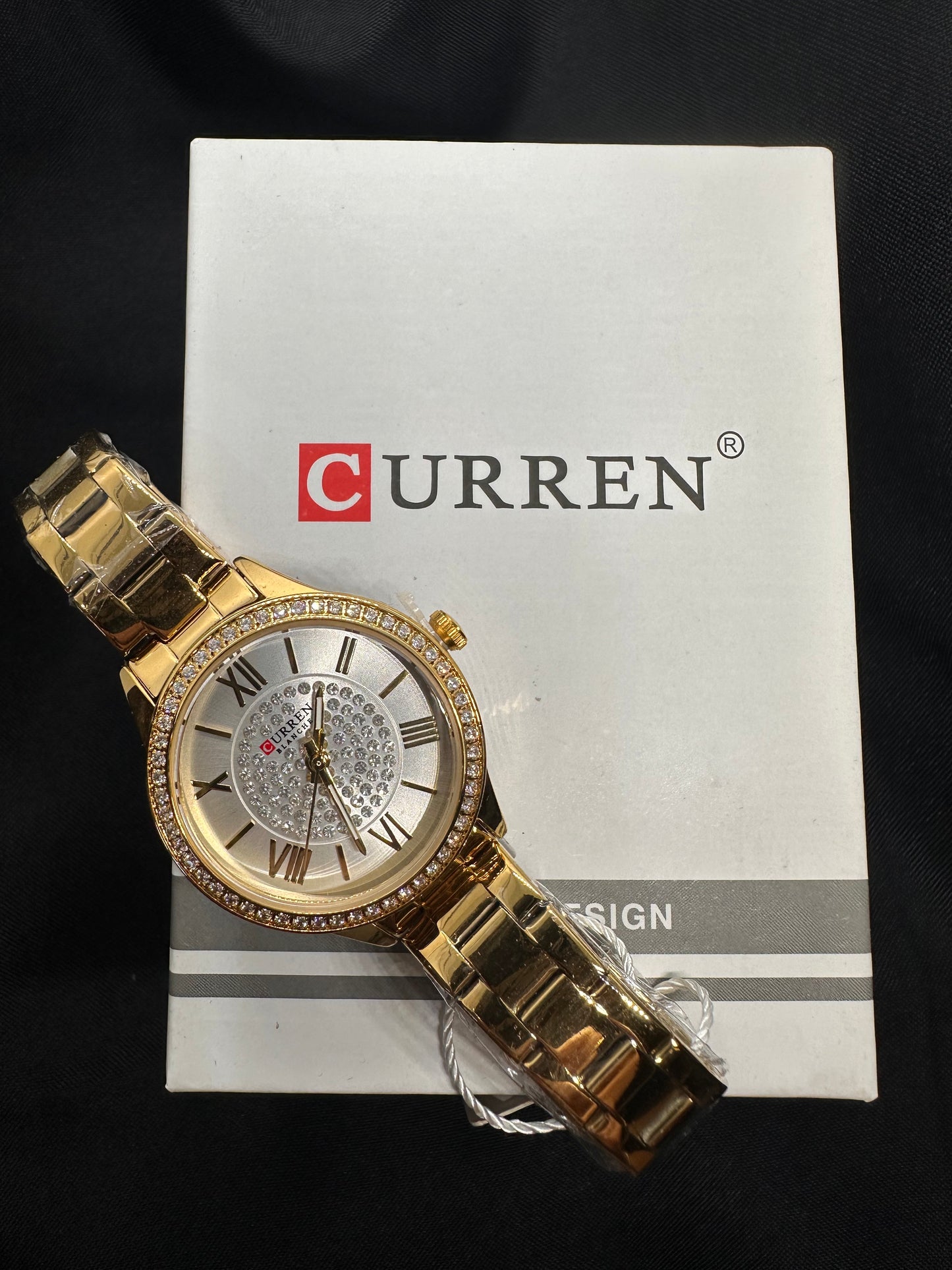 Curren Gold Stones