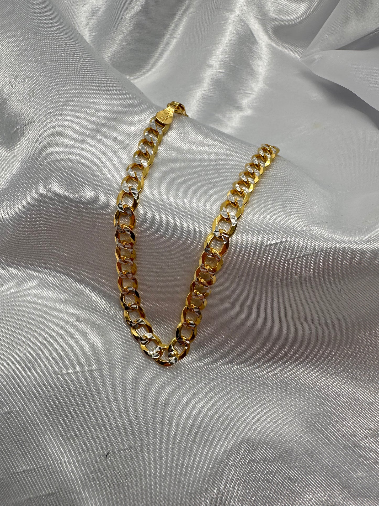 Cuban link 2-Tone Bracelet