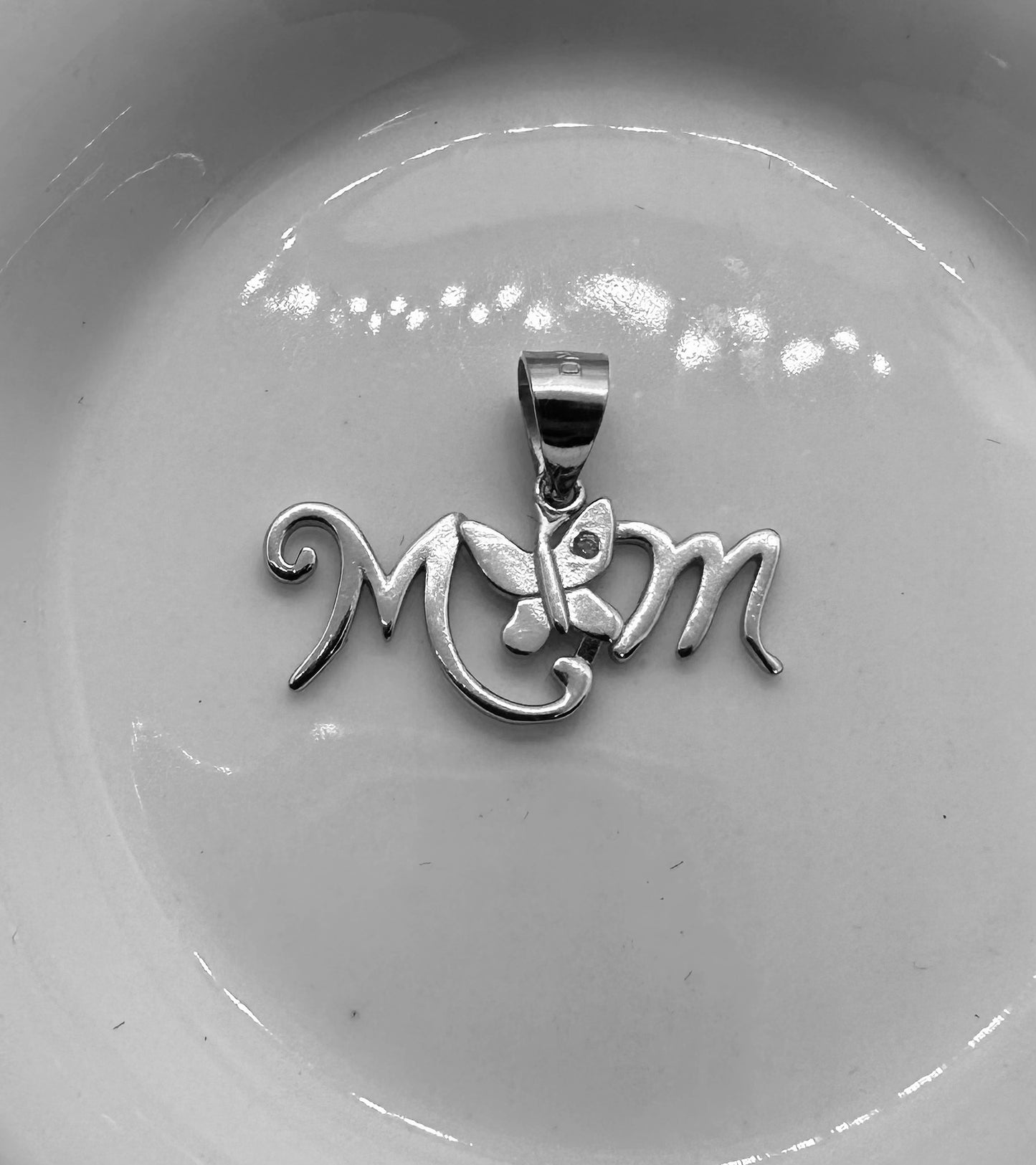 M🦋M