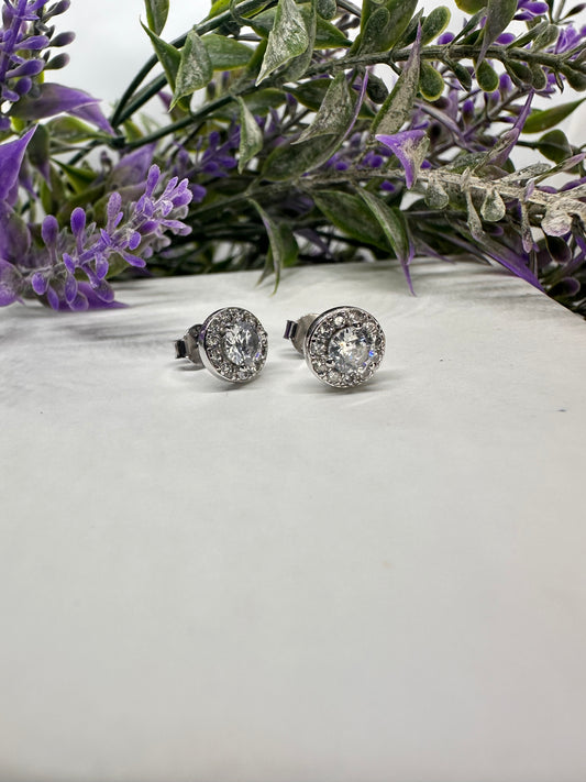 Round Studs