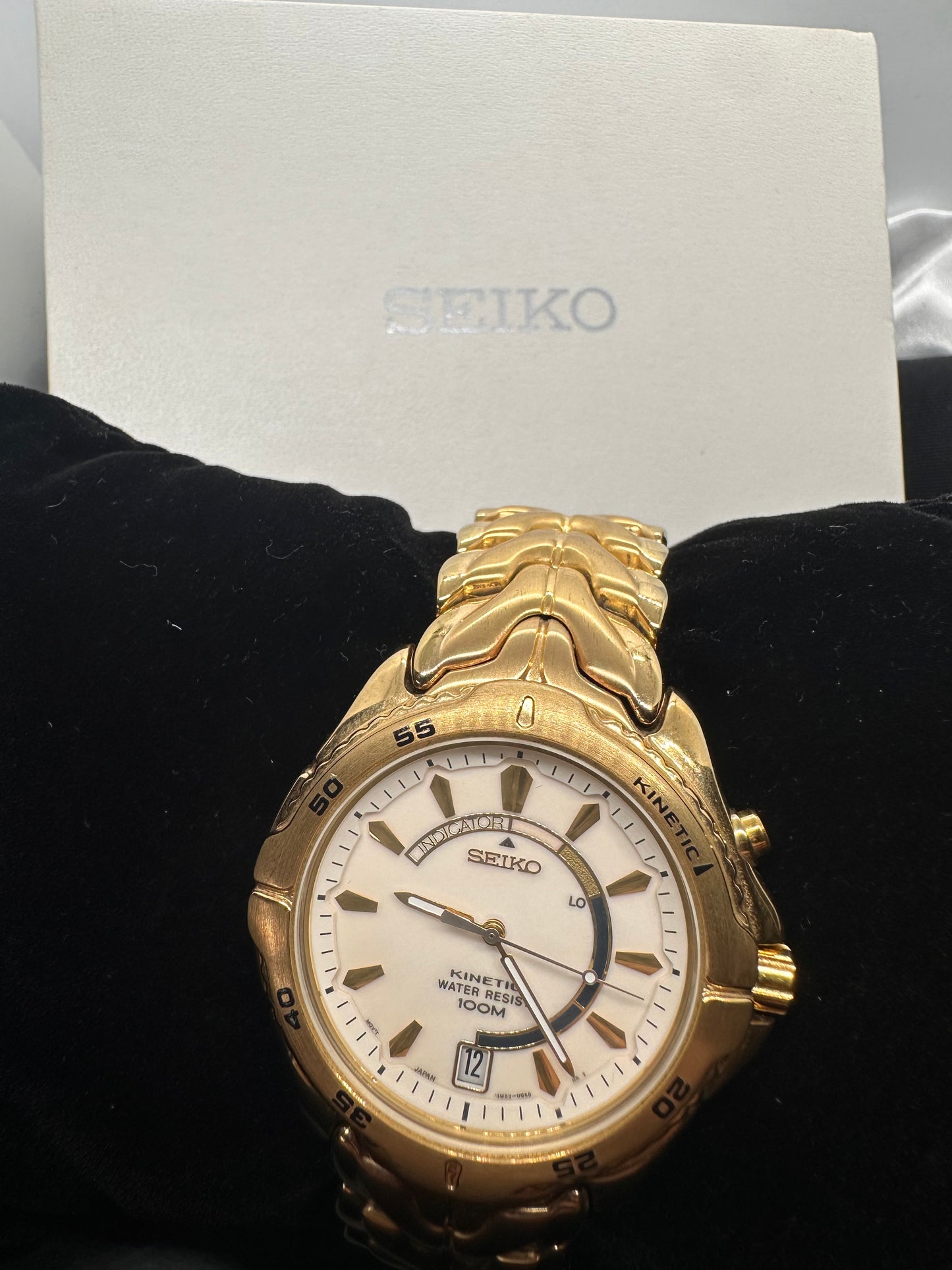 GOLD SEIKO KINETIC