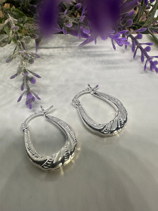 Silver Hoops U