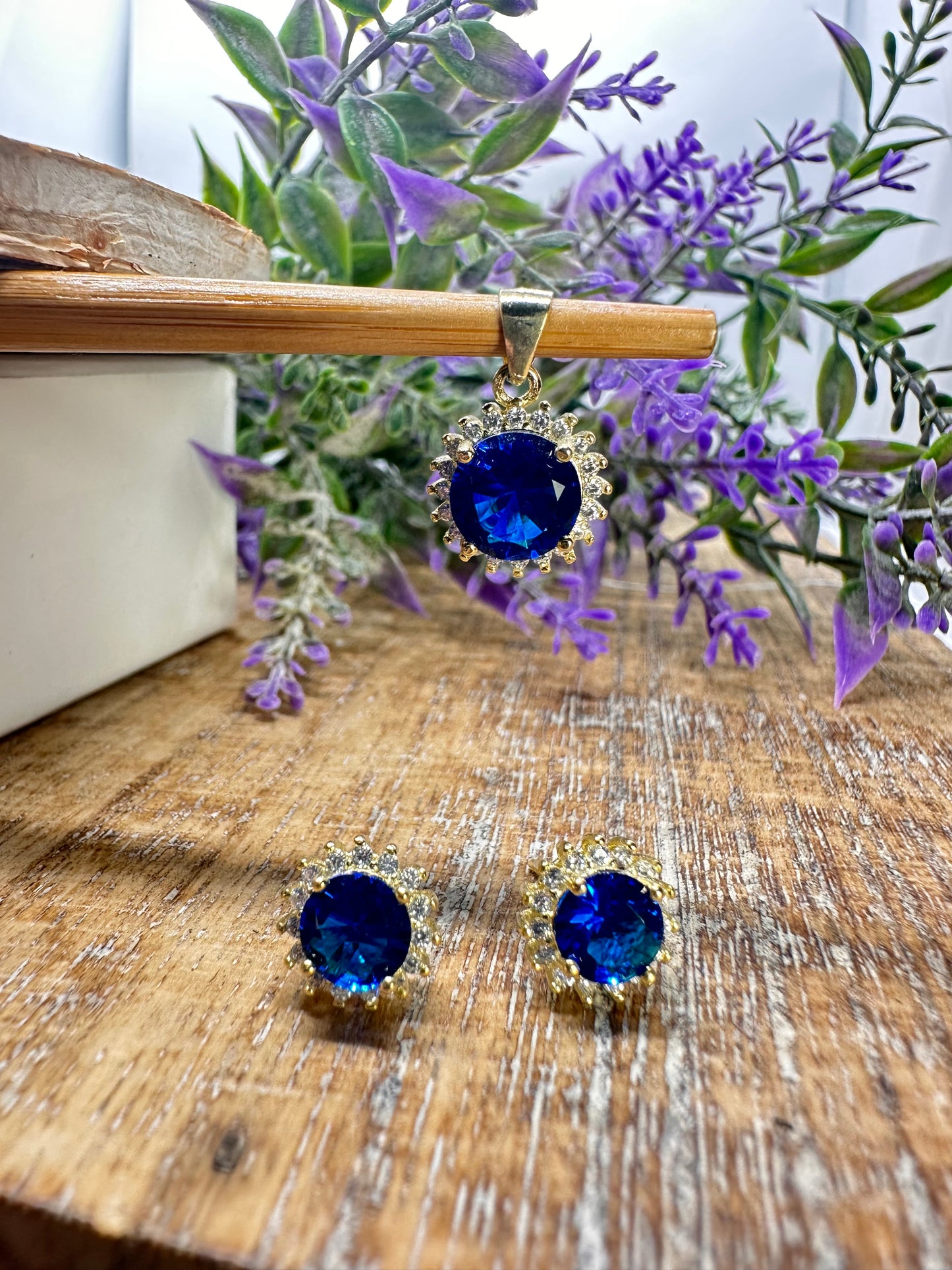 Gold Set Pendant and Earrings