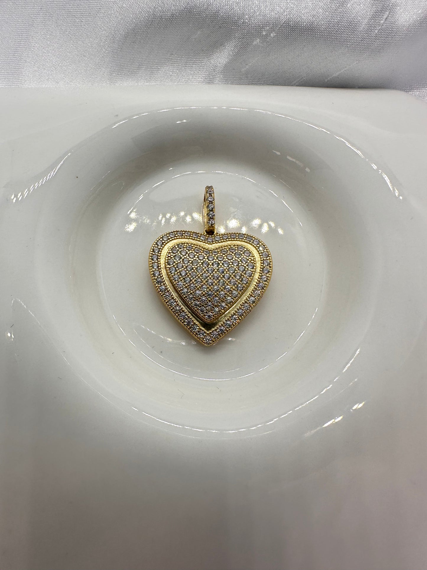 Doble Heart Pave