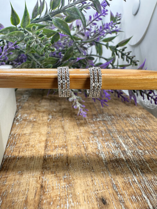 Huggie Hoops
