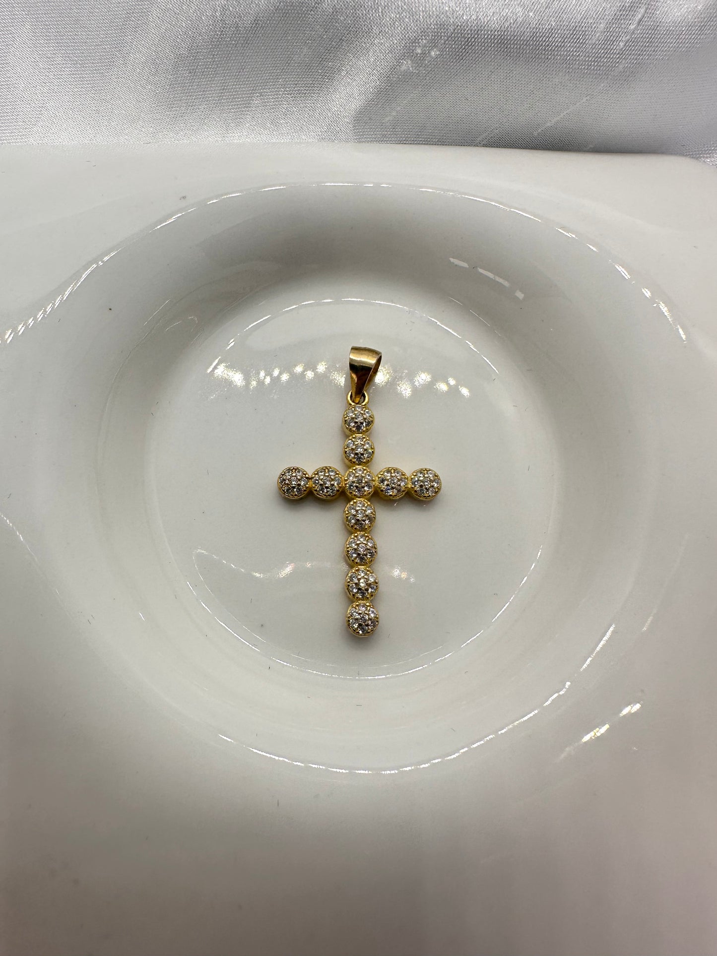 Stone Cross Round