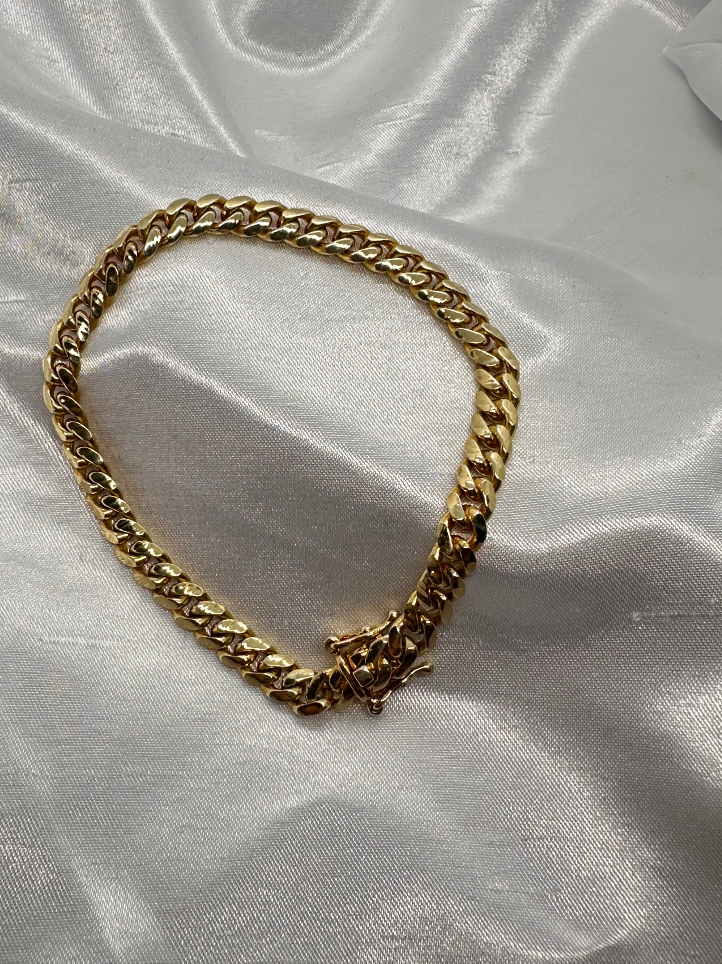 Mami Cuban Link